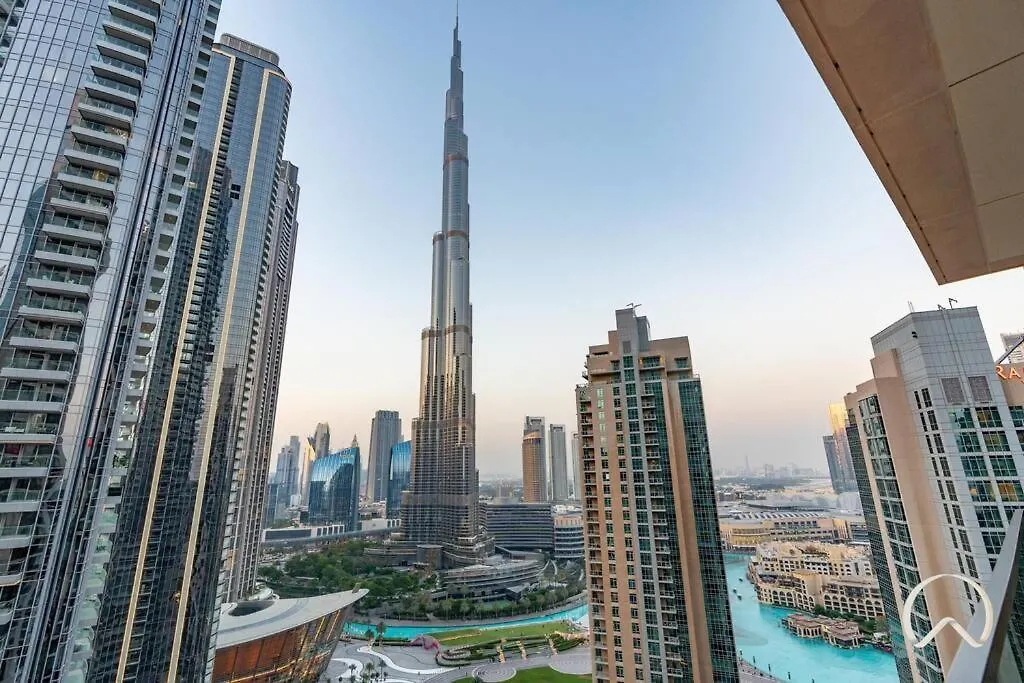 Luxurious 3Br In Act 1 Act 2 With Burj Khalifa View Apartment Dubai United Arab Emirates