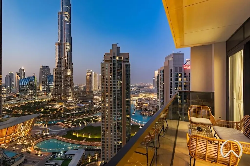 Luxurious 3Br In Act 1 Act 2 With Burj Khalifa View Apartment Dubai